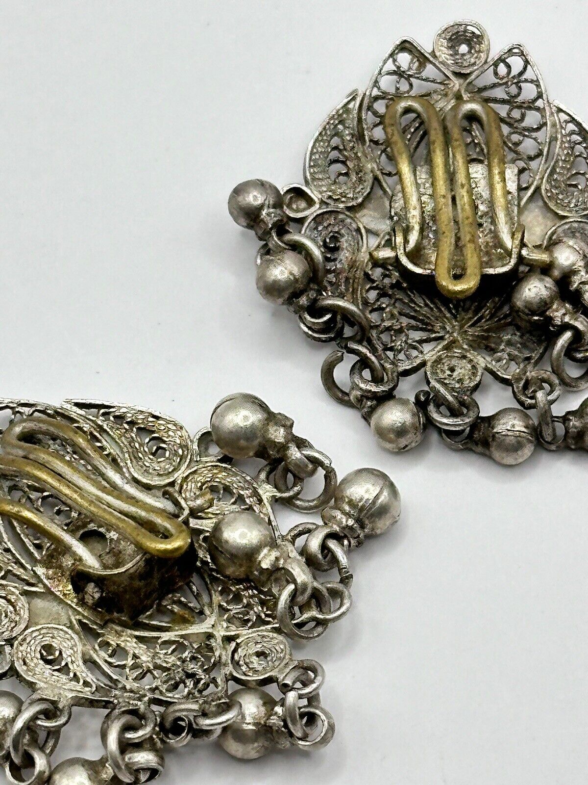 Vintage Silver Tone Filigree Clip On Earrings