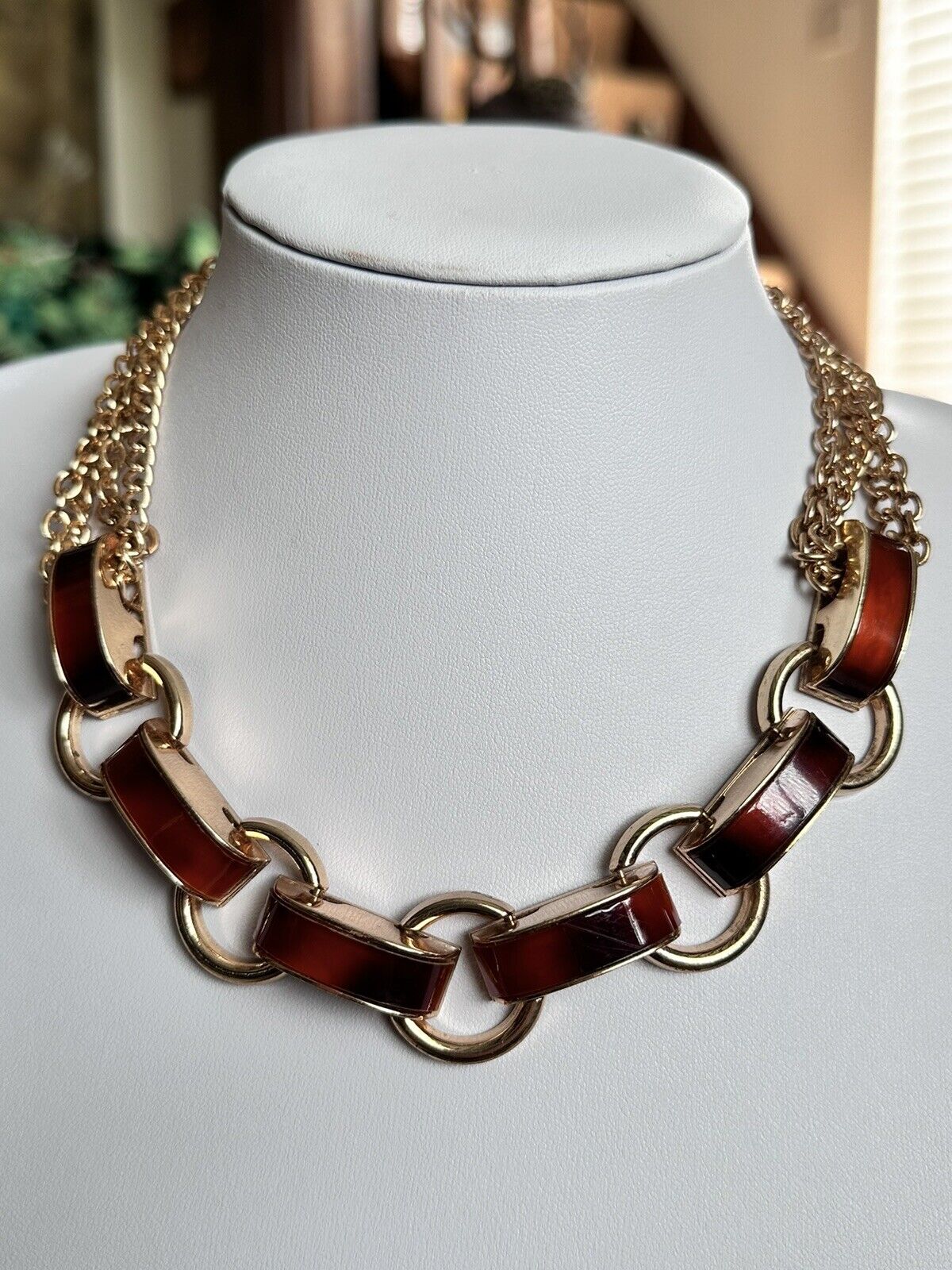 Vintage 1980s Gold Tone Brown Designer Style Necklace