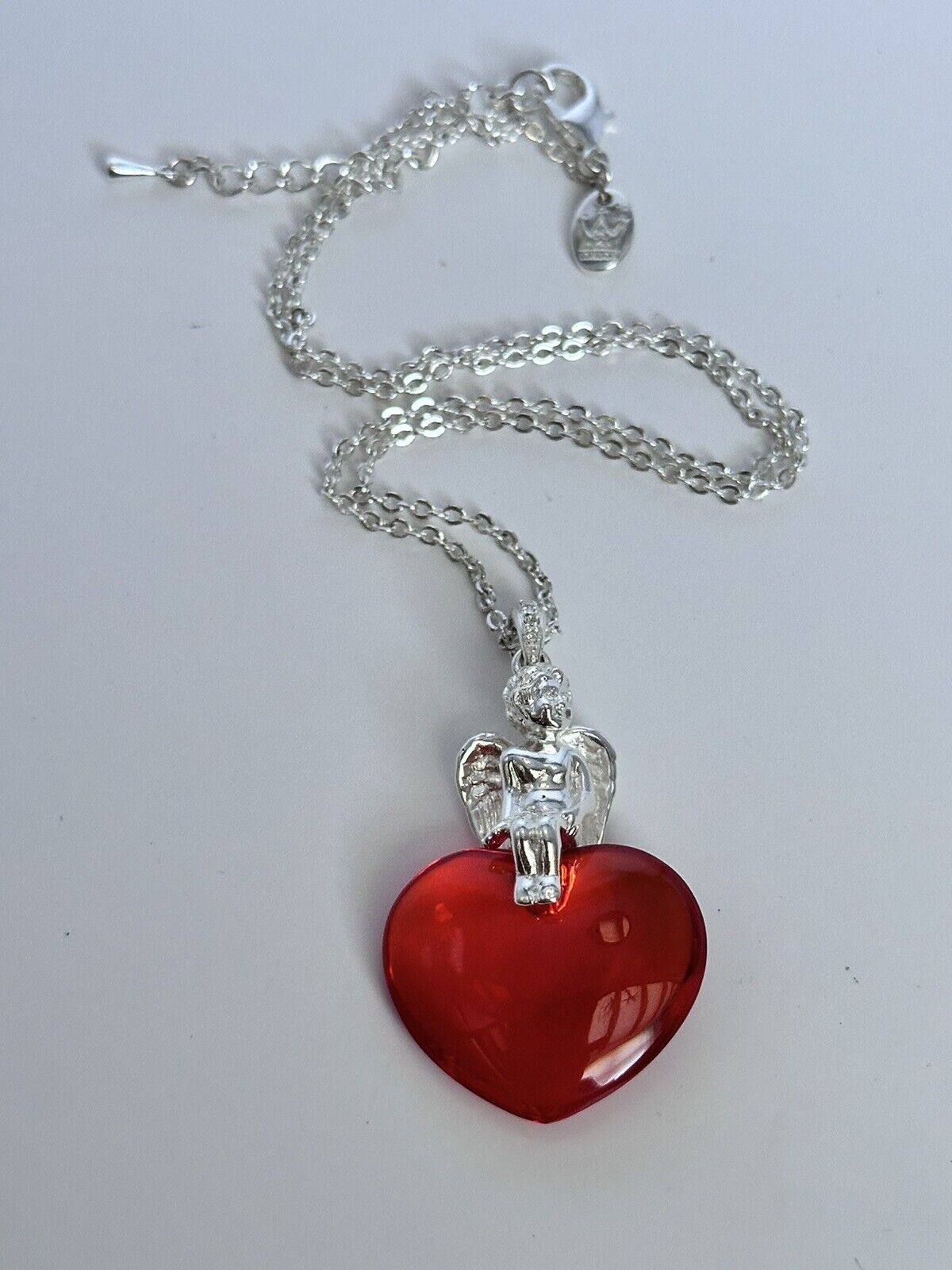 Vintage 1980s Rhodium Plated Cherub Glass Heart Necklace New Old Stock