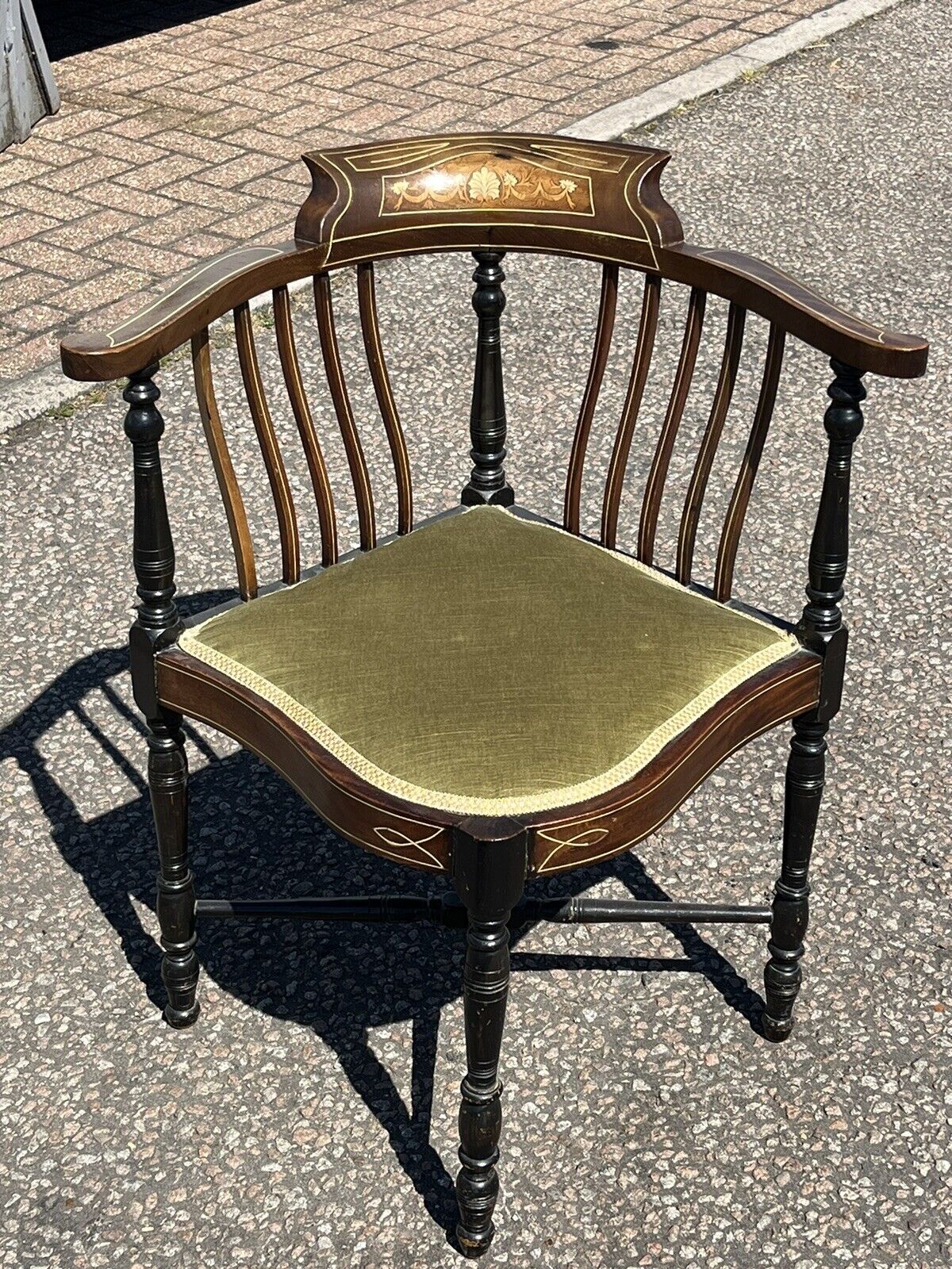 Edwardian Mahogany Armchair With Marquetry Inlay
