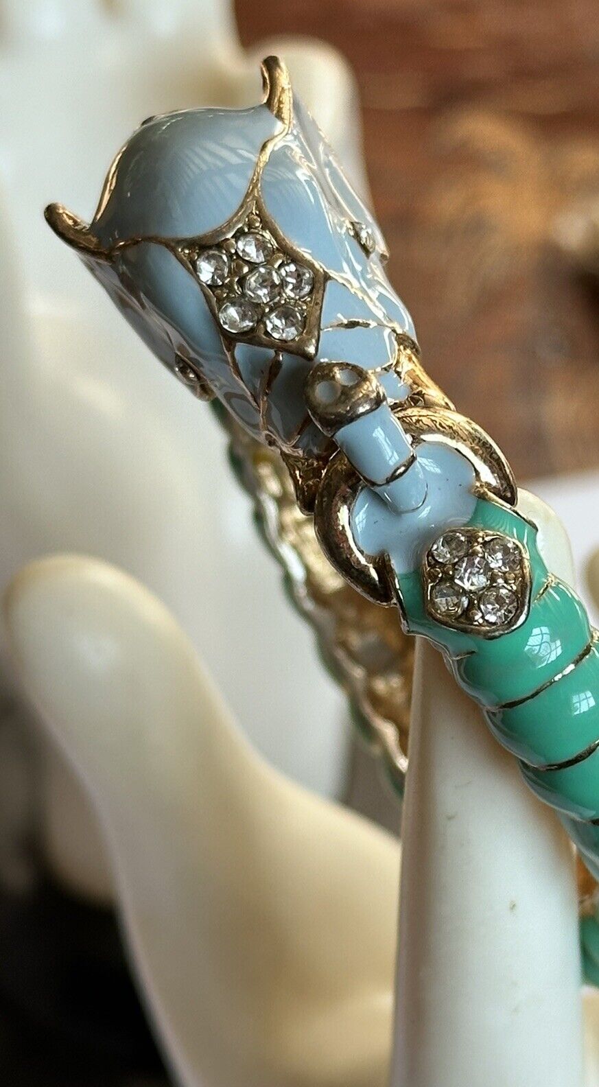 Vintage Elephant Green Enamel Diamanté Bracelet Bangle