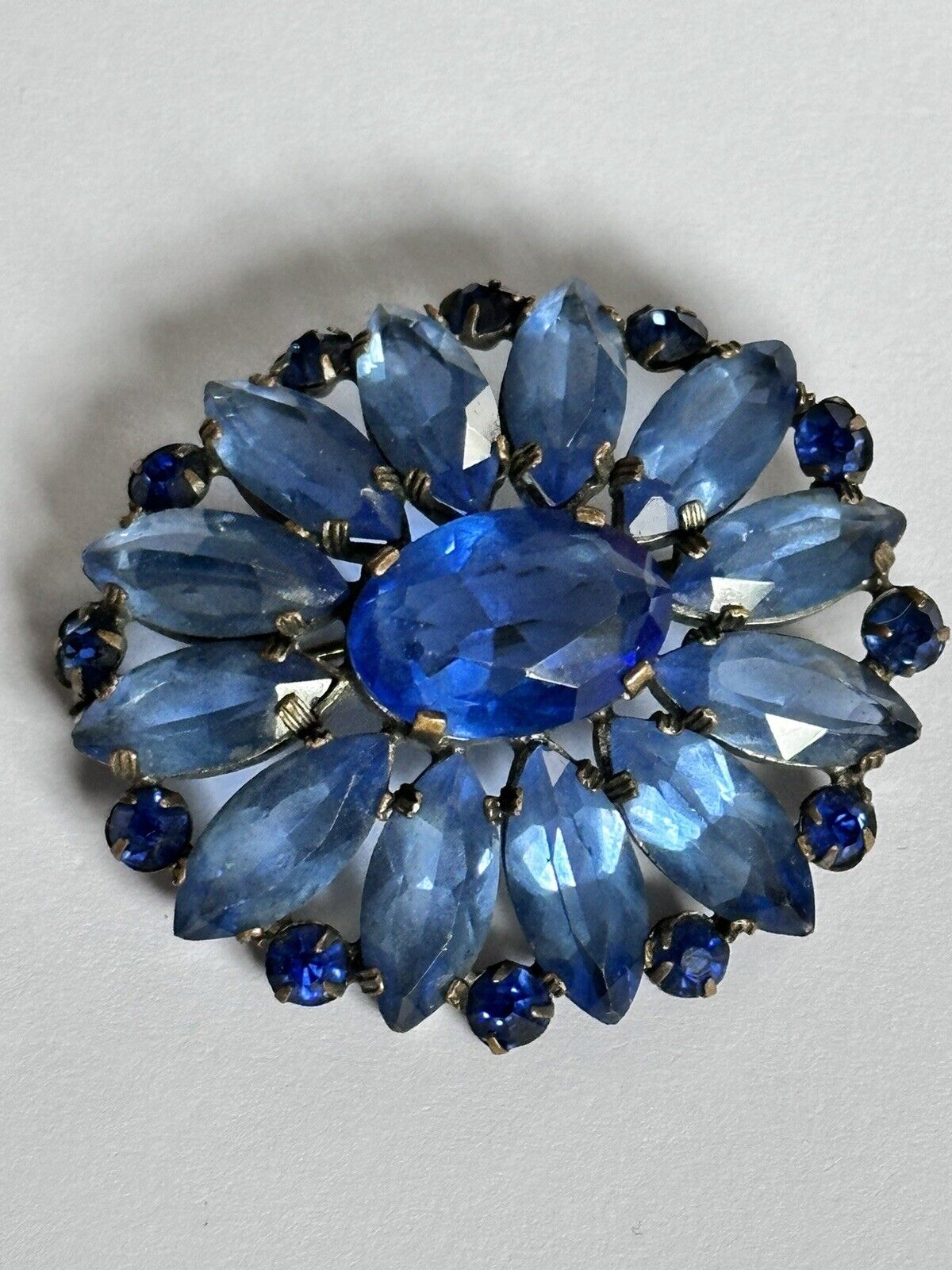 Vintage Blue Stone Flower Brooch