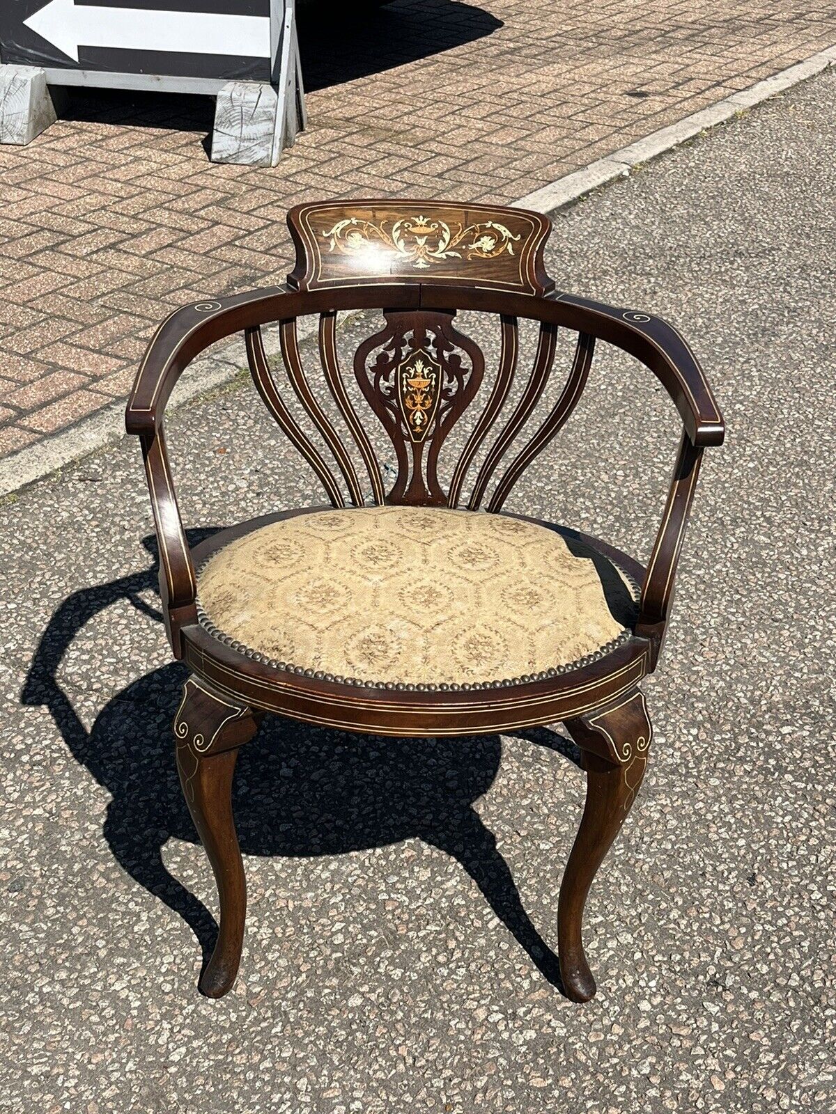 Edwardian Marquetries Inlaid Mahogany Armchair , Superb Quality.
