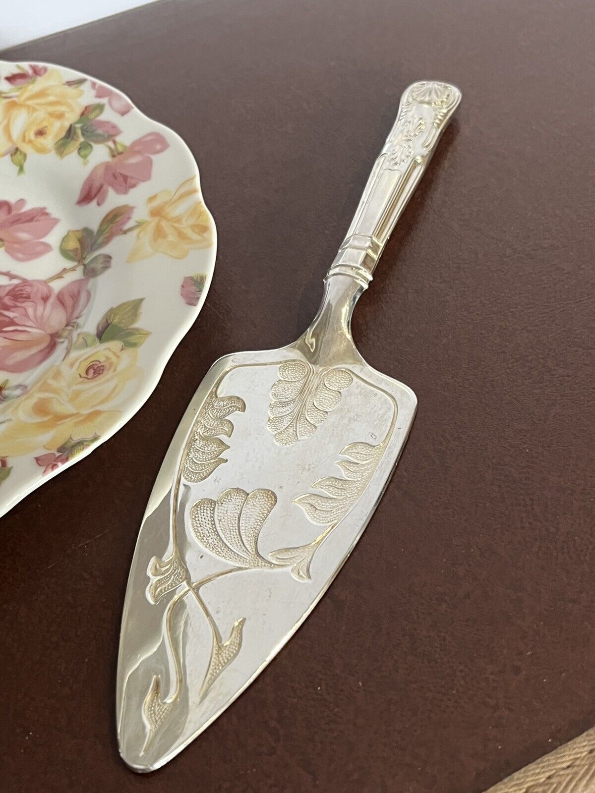 Cake Server With Cake Stand