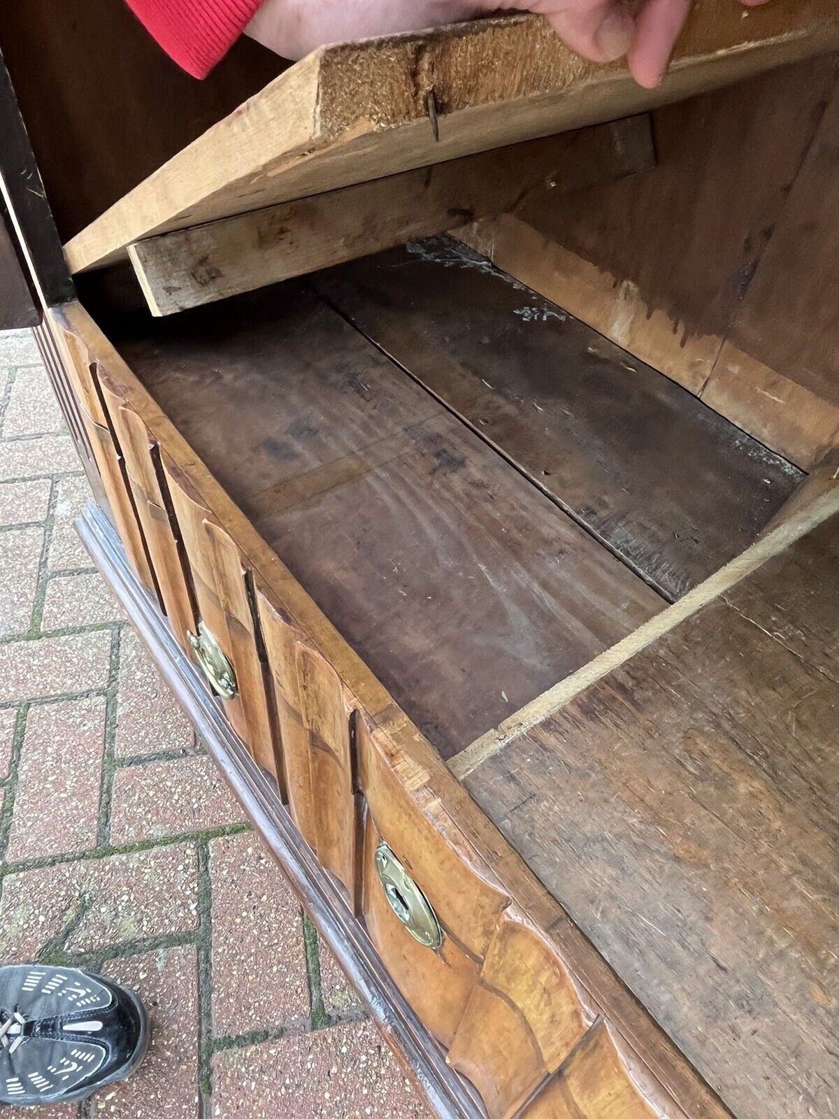Antique Cabinet, Loads Of storage, Secret Compartment. With Key