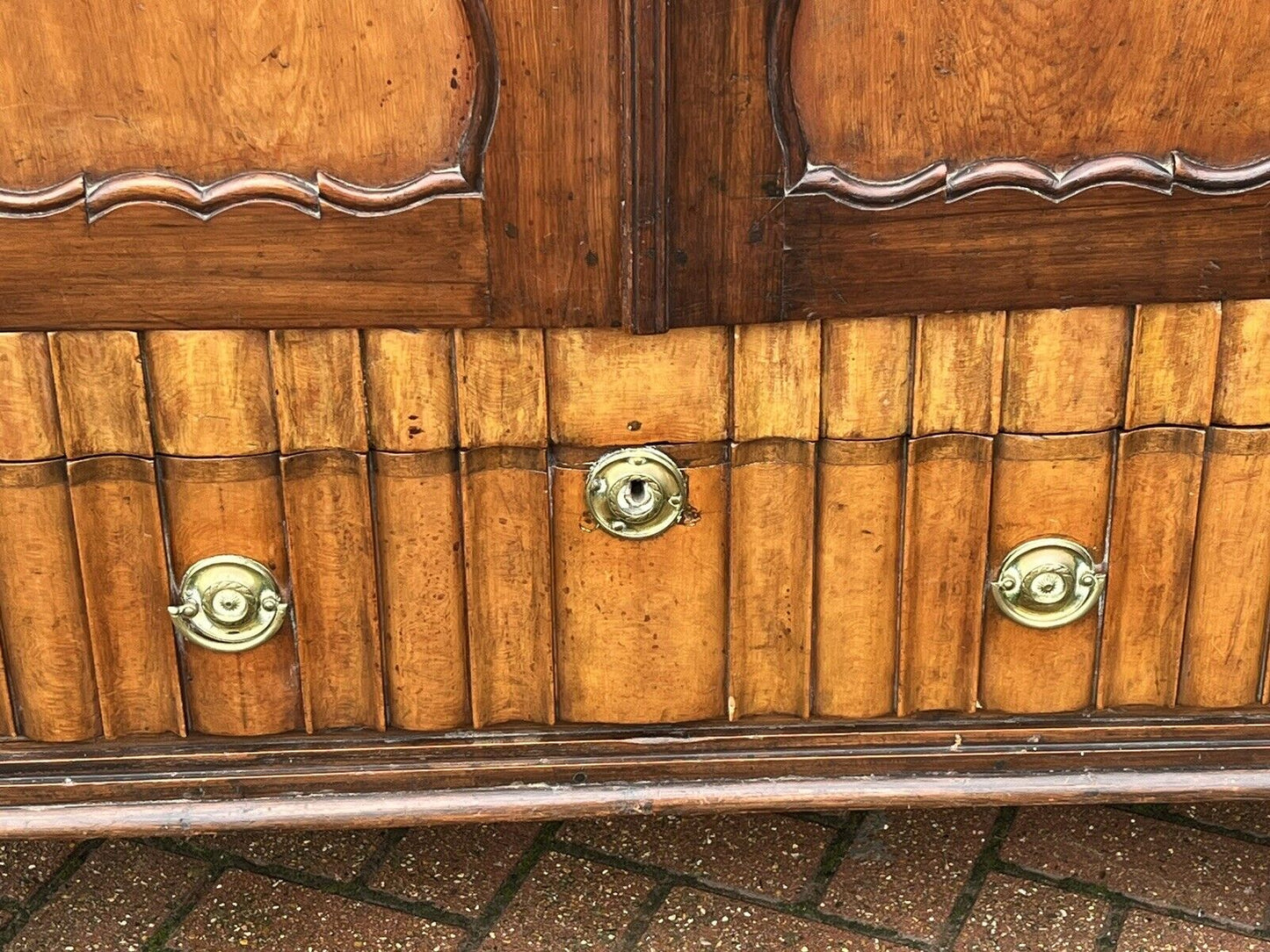 Antique Cabinet, Loads Of storage, Secret Compartment. With Key
