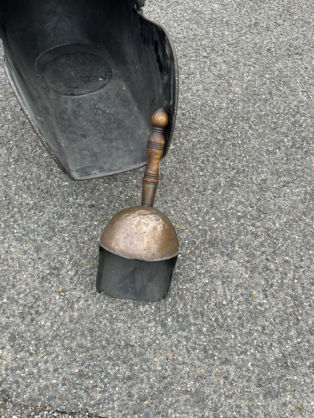 Large Victorian Copper Coal Bucket With Shovel