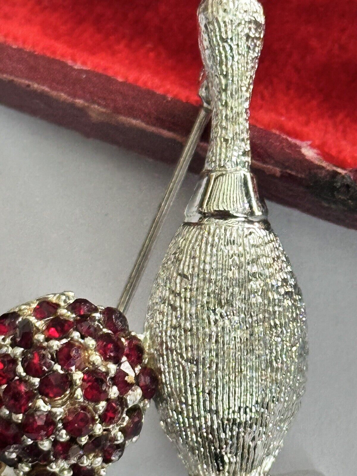 Vintage Silver Tone Red Diamanté Ten Pin Bowling Ball Brooch