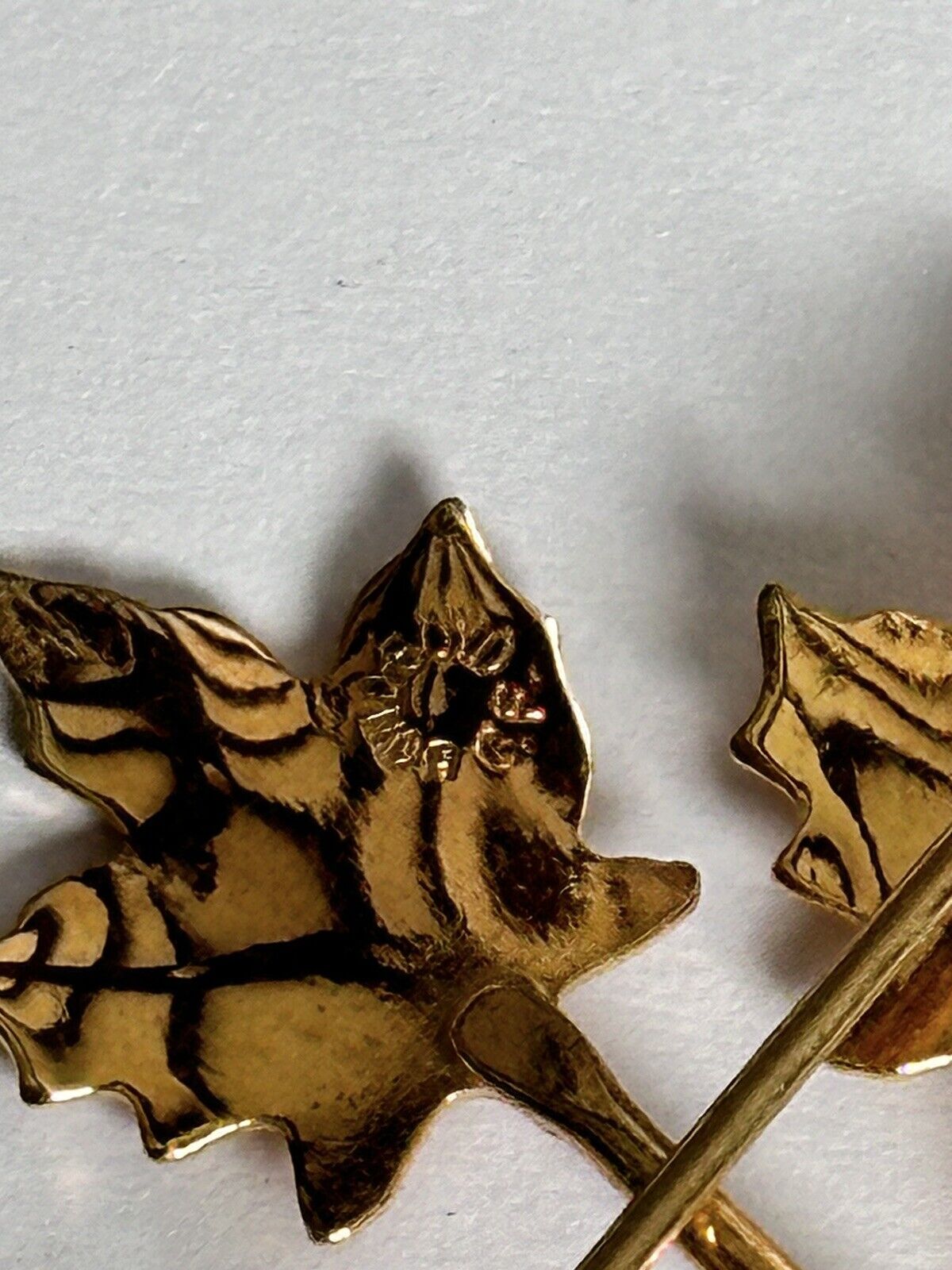 Vintage Gold Filled Bond Boyd Brooch