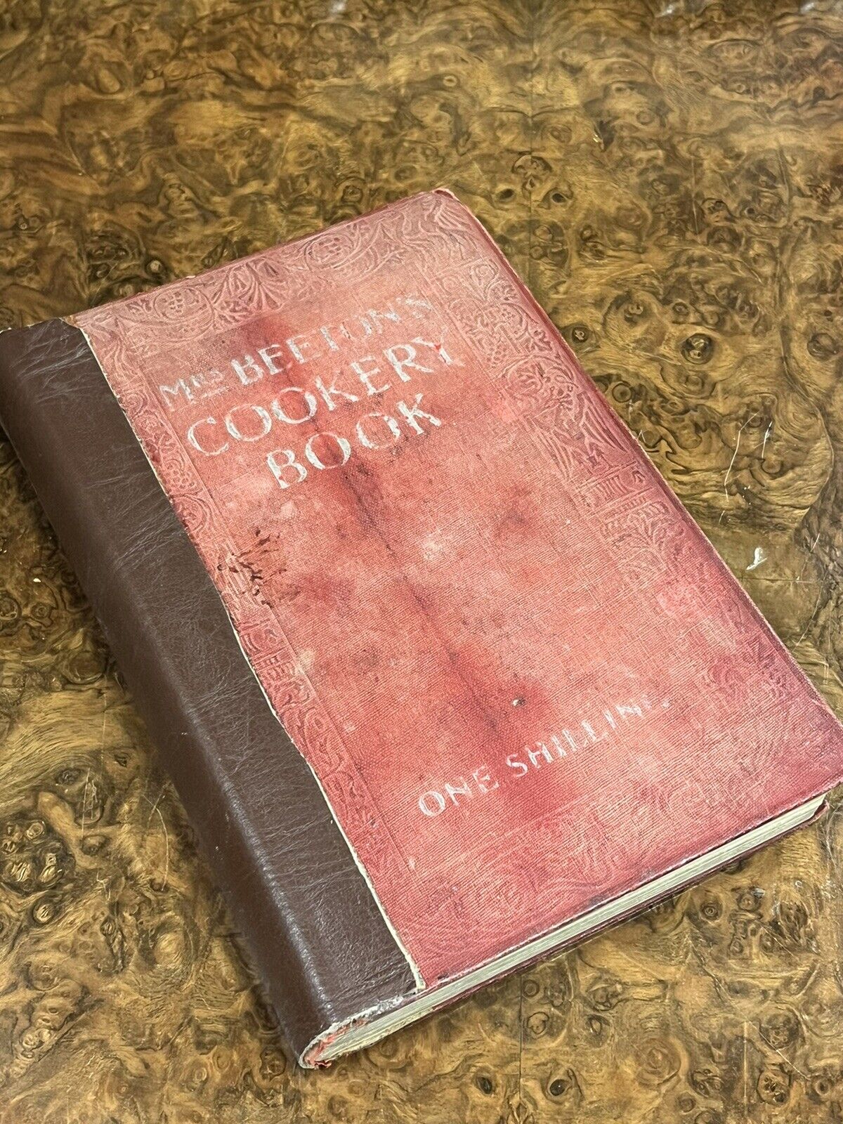 Mrs Beetons Cookery Book 1904