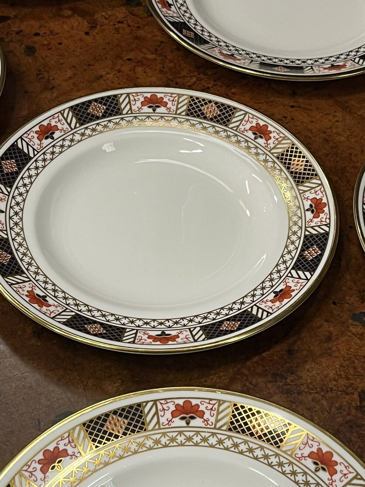 Royal Crown Derby , Derby Border. 6 21.5 Cms Diameter Plates