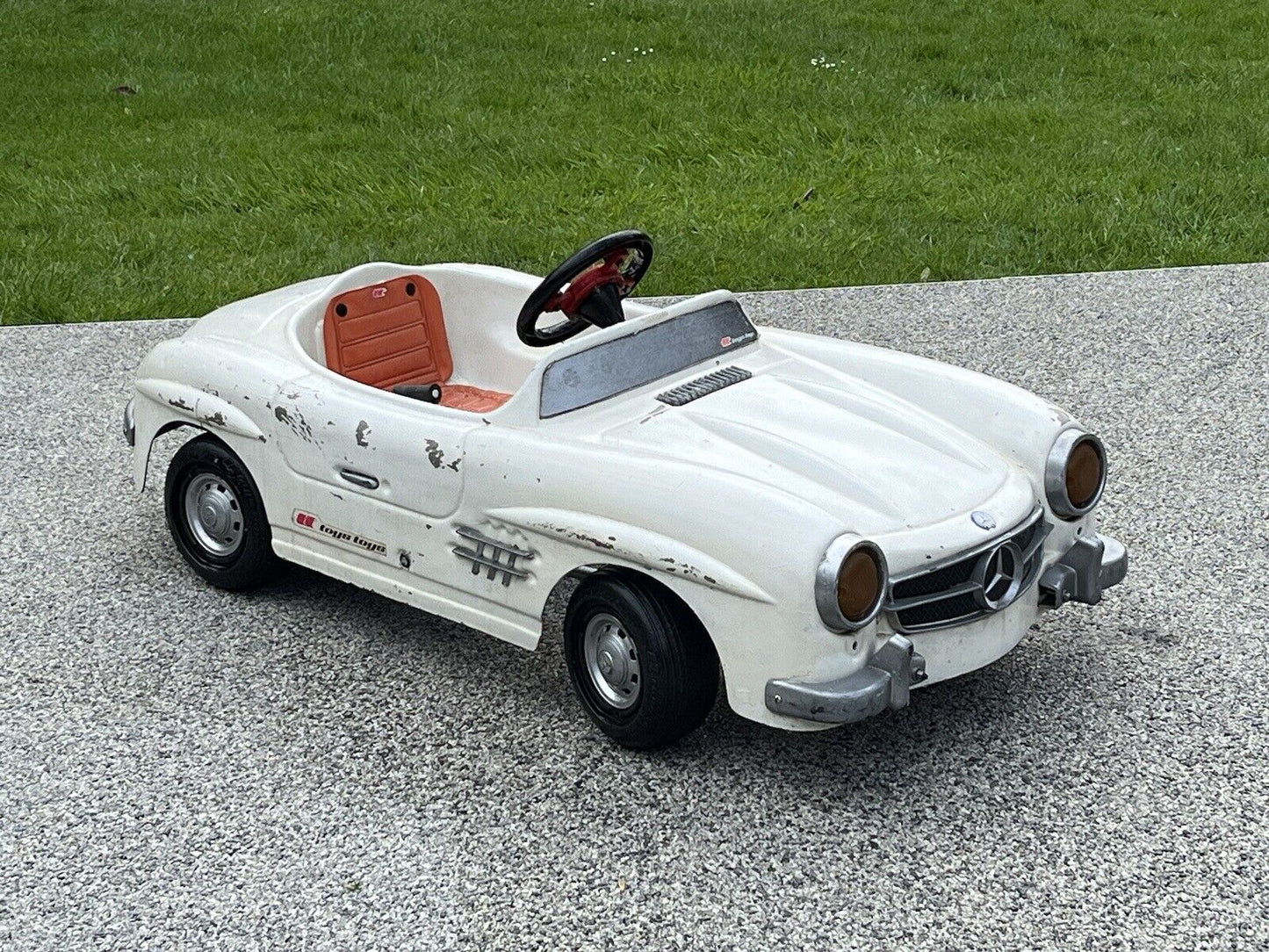 Pedal Car. Mercedes 300 SL Pedal Car