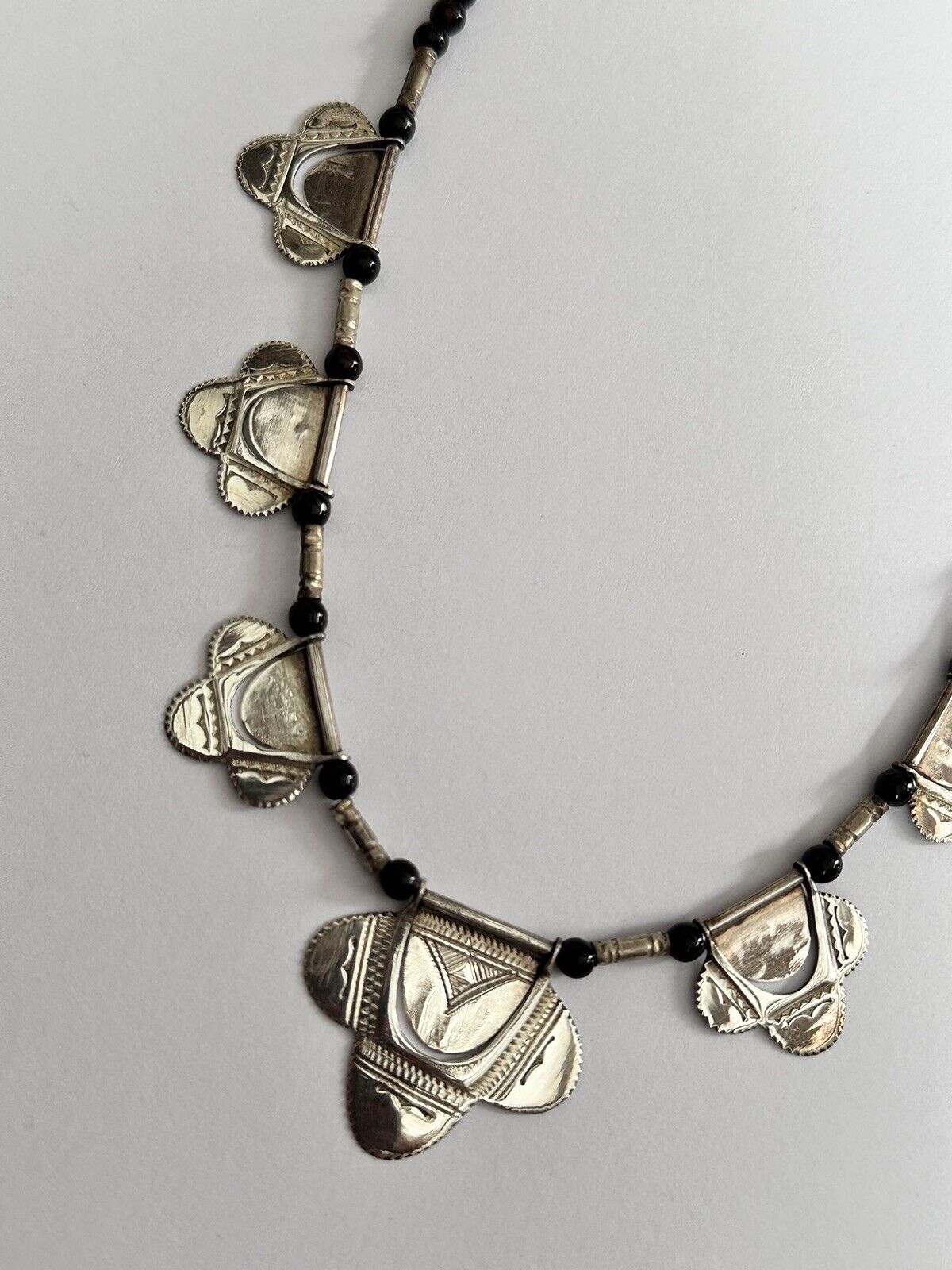 Vintage Silver 925 Detailed Beaded Necklace