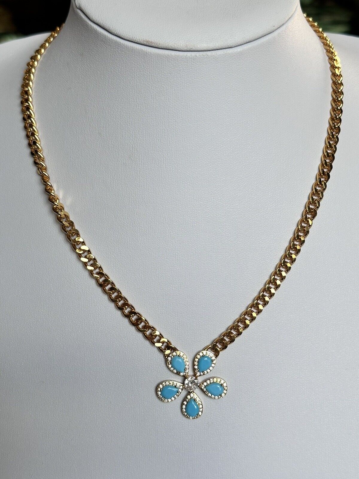 Vintage Gold Plated Faux Turquoise Diamanté Flower Necklace