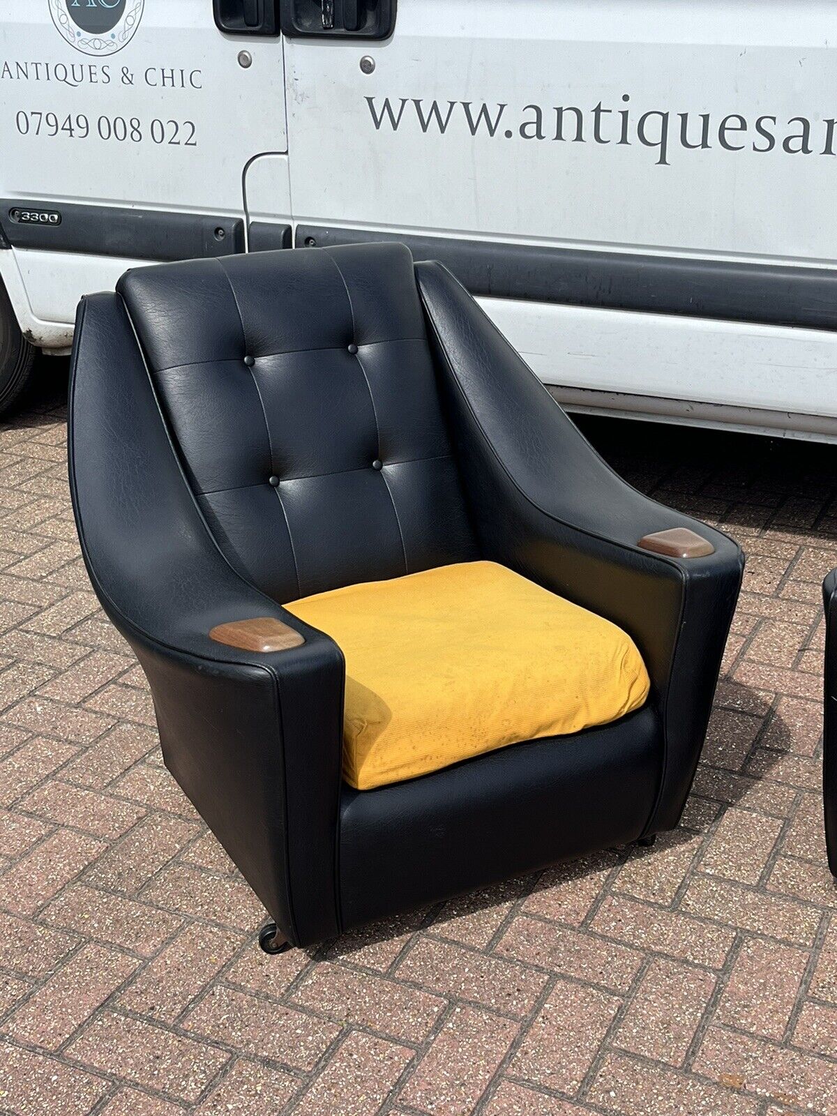 Black Mid Century 3 Seater Settee Sofa & 2 Matching Armchairs.