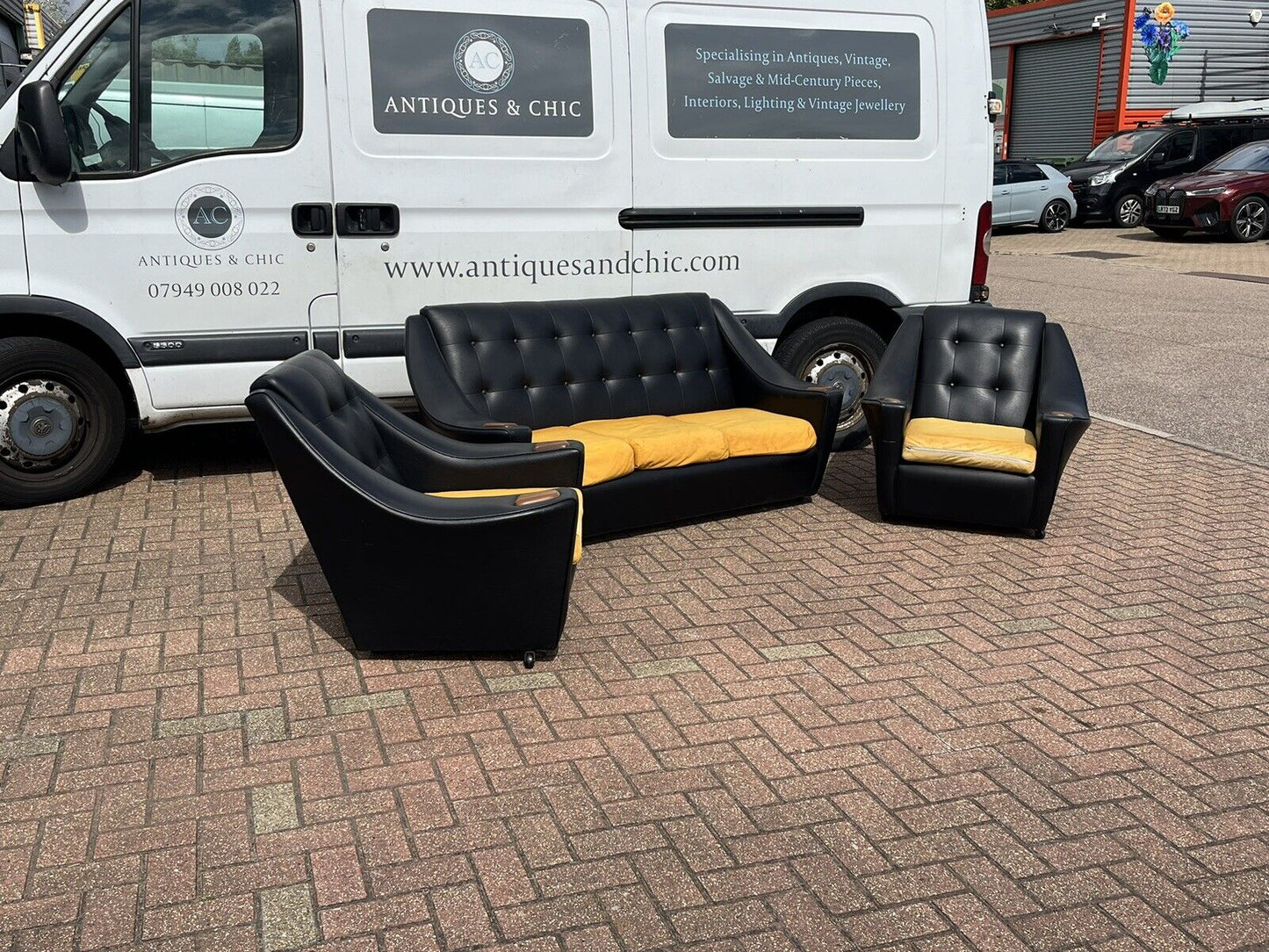 Black Mid Century 3 Seater Settee Sofa & 2 Matching Armchairs.