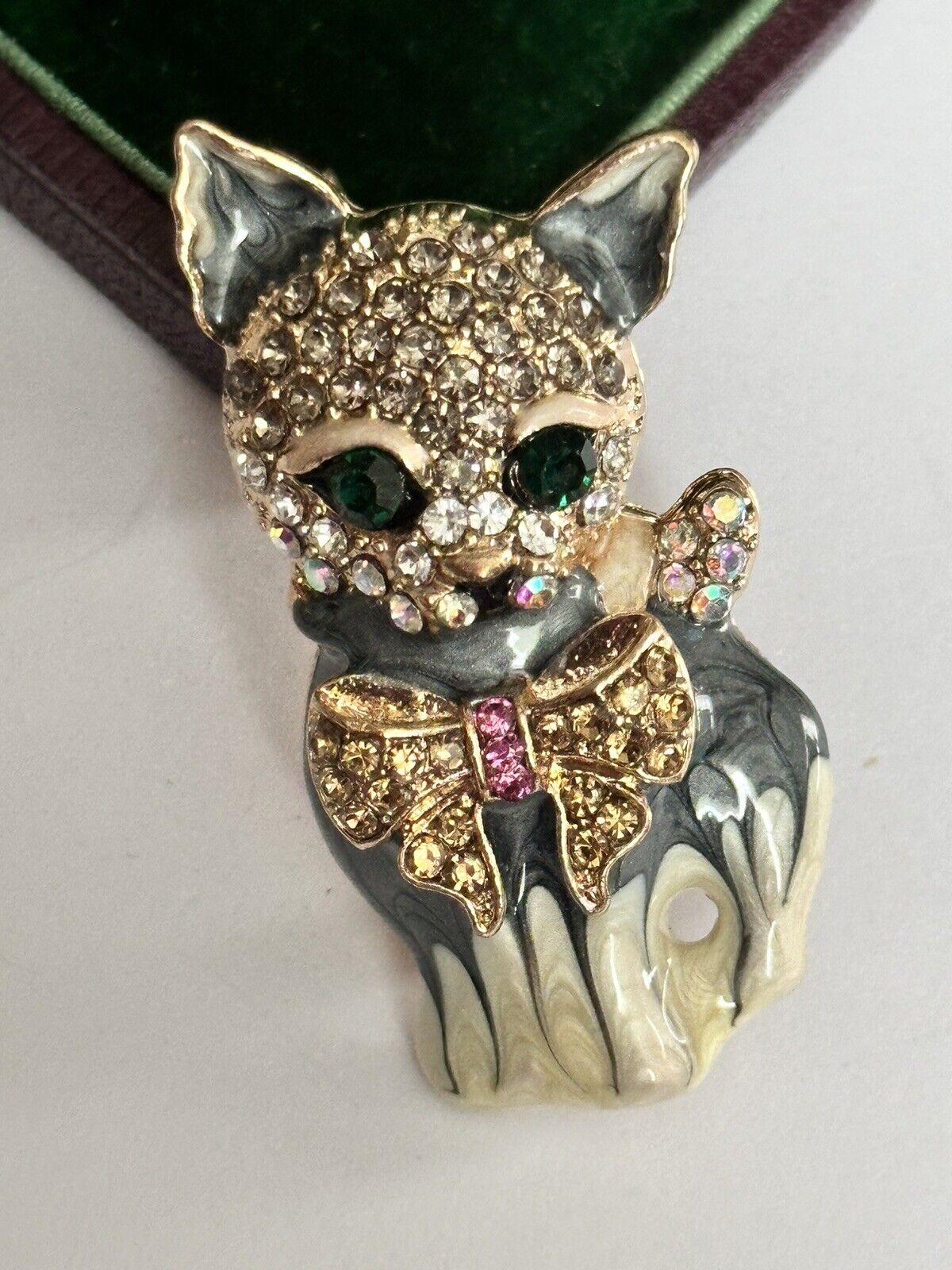 Vintage Enamel Diamanté Cat Brooch