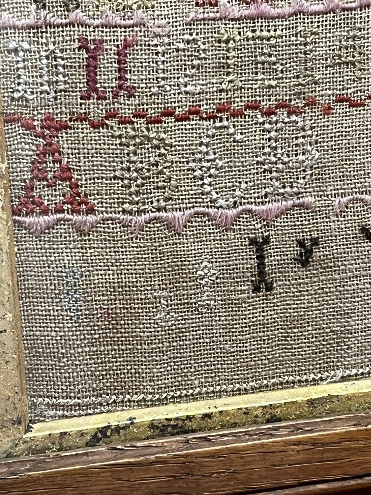 47648288