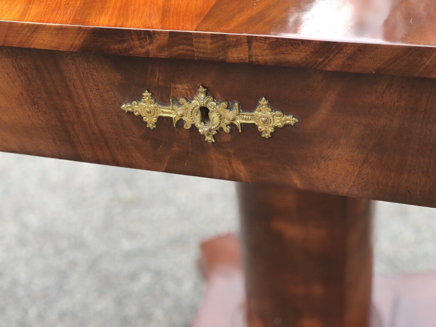 Antique Mahogany Biedermeier Sofa/Side Table. Superb Quality.
