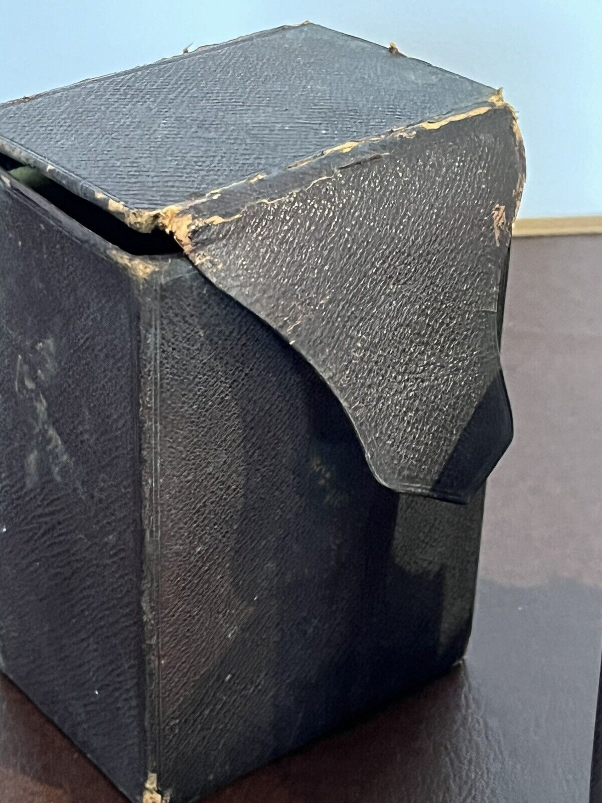 Victorian Leather Bound Sunday Lessons & Common Prayers Set.