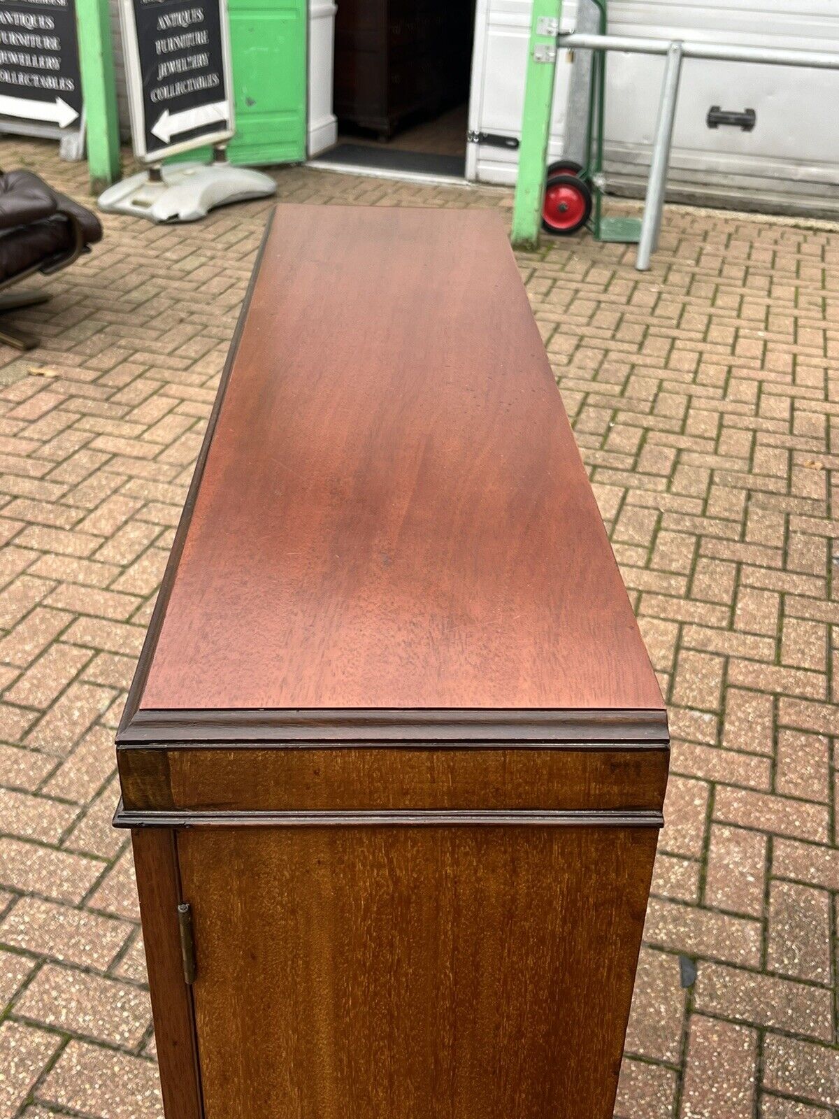 Mahogany Bookcase With Adjustable Shelves