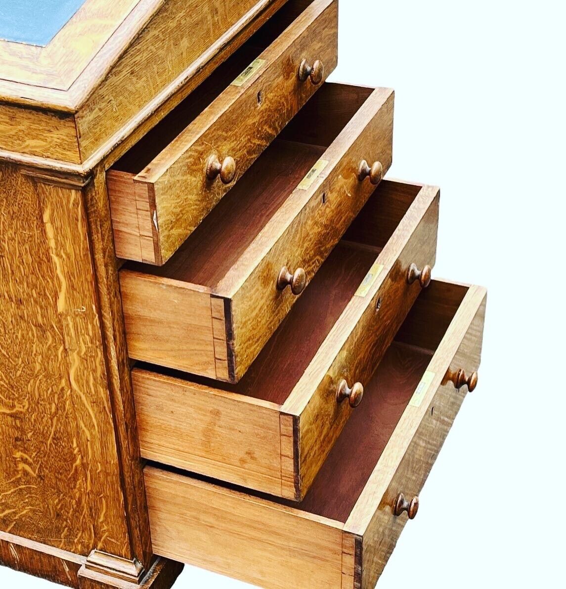 Victorian Light Oak Davenport Desk. Lamb Of Manchester, Gillows Design