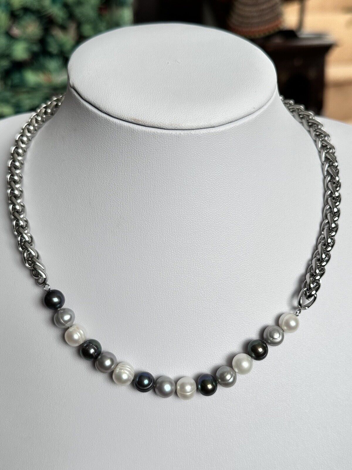 Vintage freshwater pearl necklace hotsell