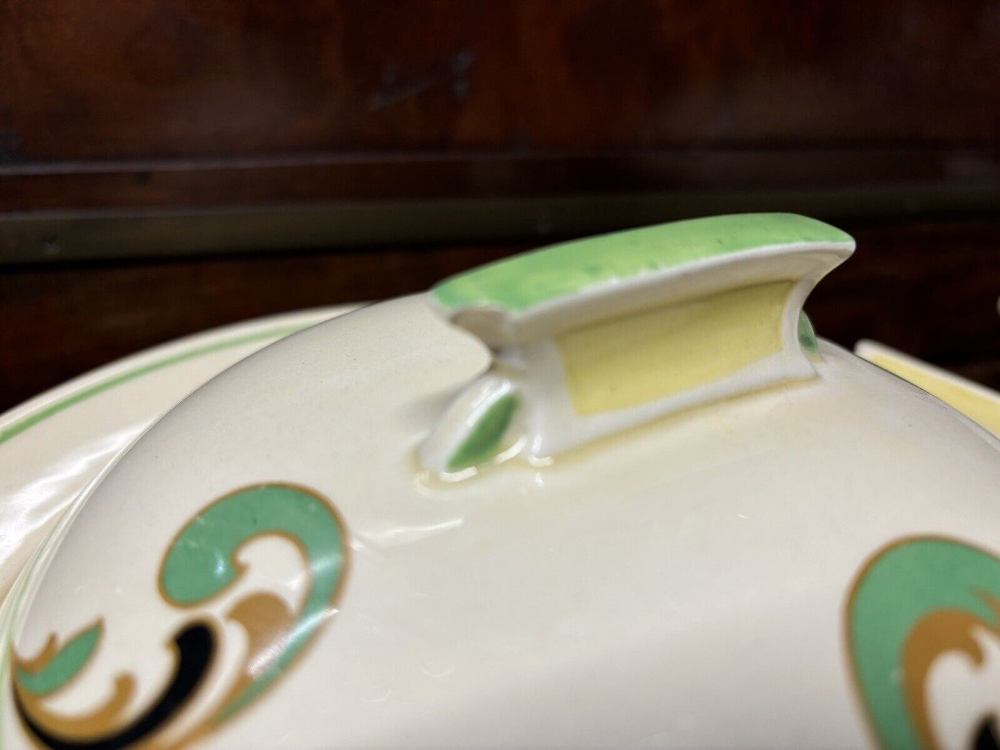 Art Deco Royal Doulton "Lynn" Pair Of Tureens