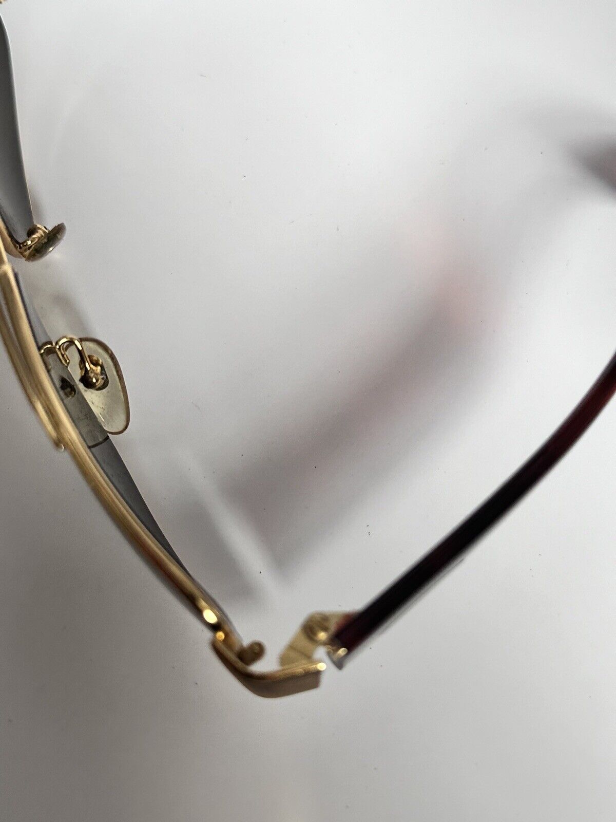 Vintage 80s Tortoise Frame Gold Tone Sting Sunglasses
