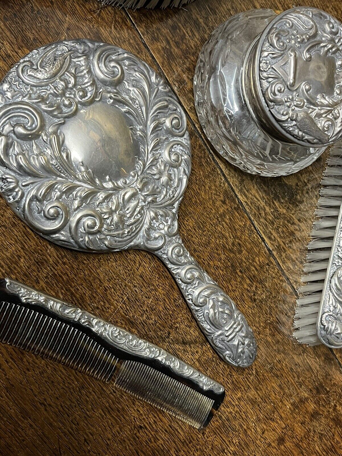 Silver Grooming Set. English Hallmarks