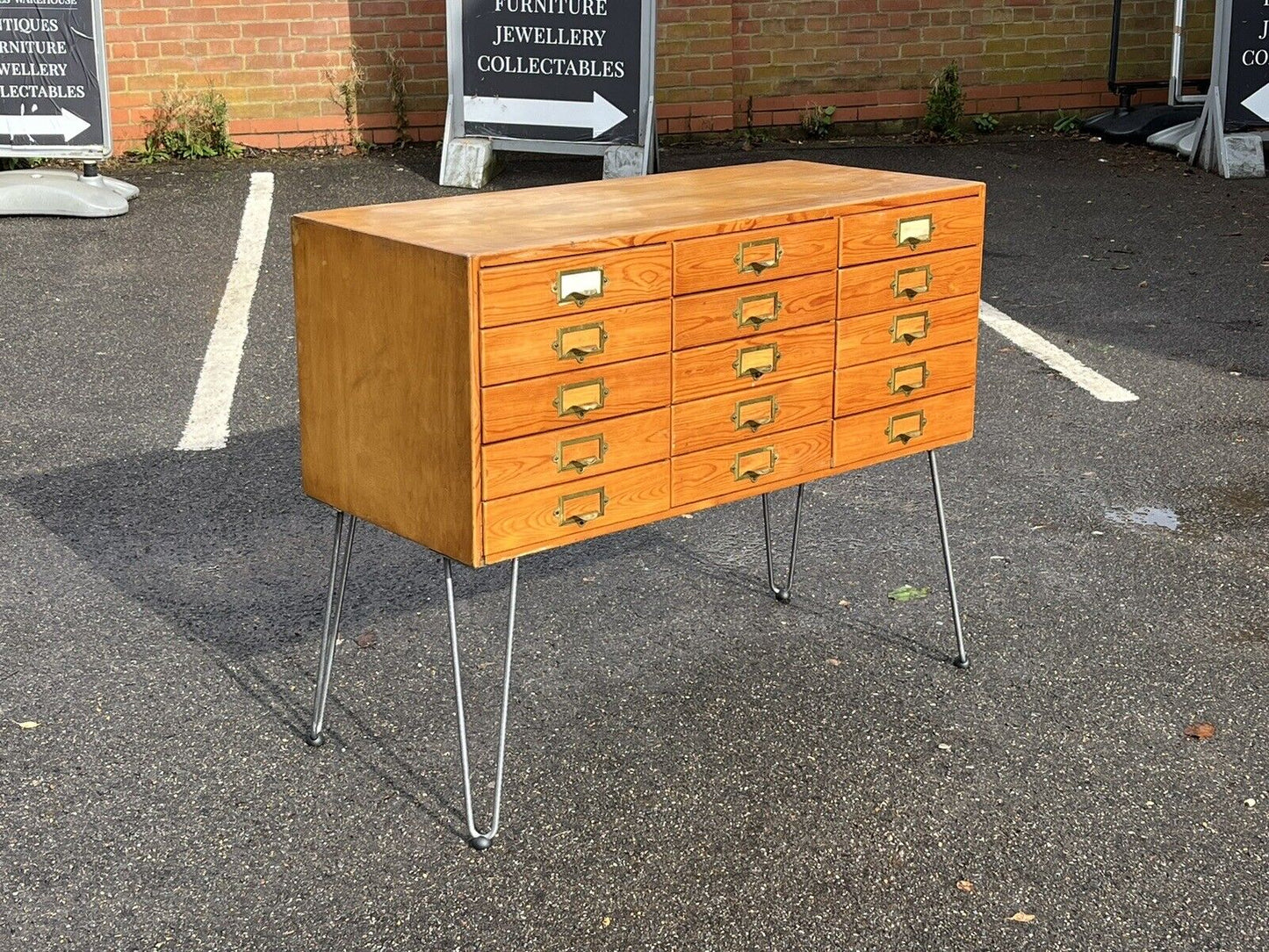 Mid Century Bank Of Collectors Drawers. 15 Drawers. Good Quality.