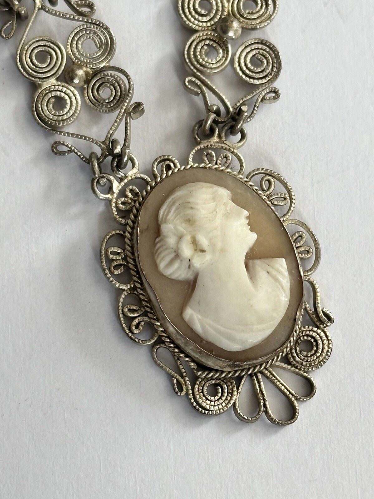 Vintage Silver Filigree Shell Cameo Necklace