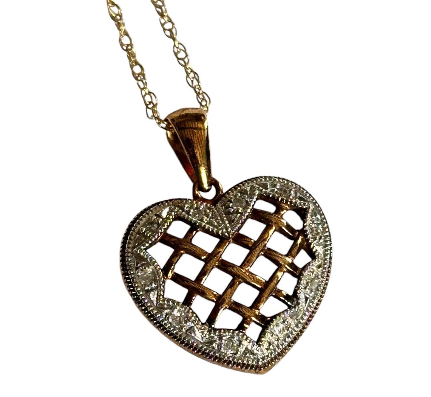 Vintage 9ct Gold 0.10ct Diamond Heart Pendant Necklace