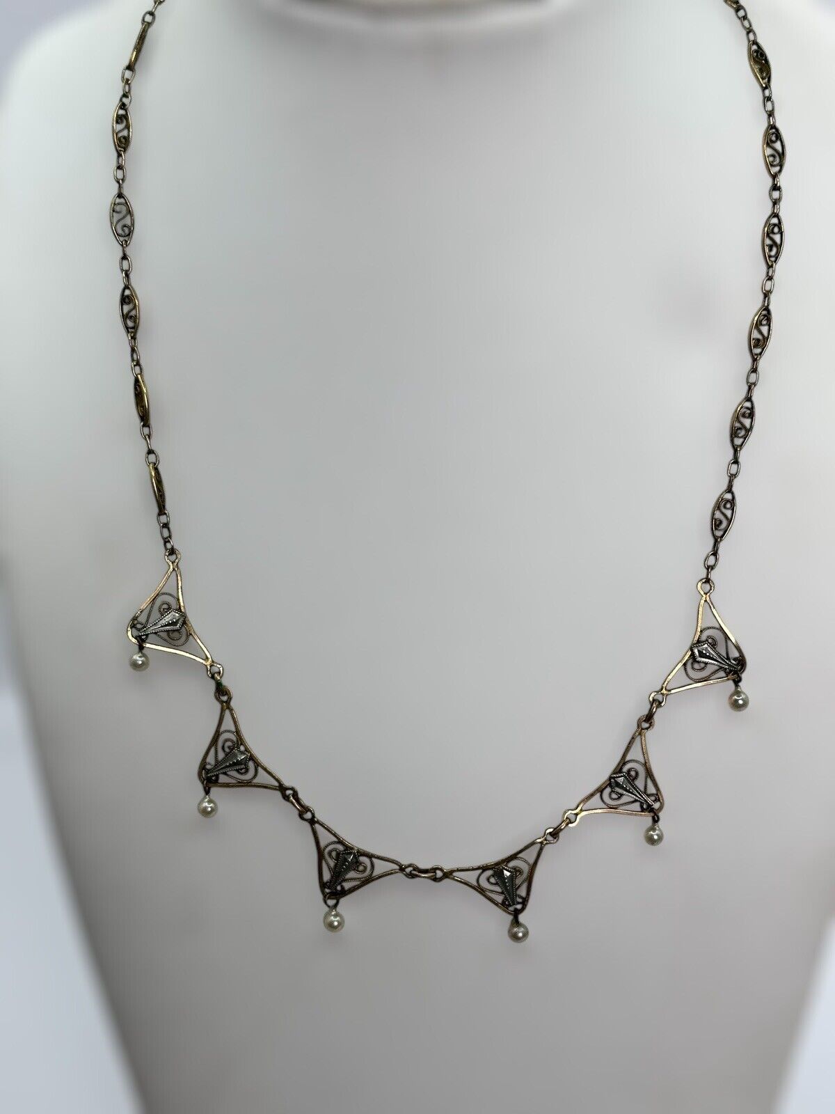 Vintage Gold Silver Tone Cut Out Faux Pearl Drop Necklace