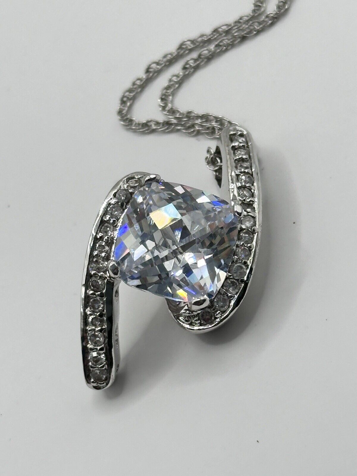 Vintage Rhodium Plated Clear Crystal Drop Necklace