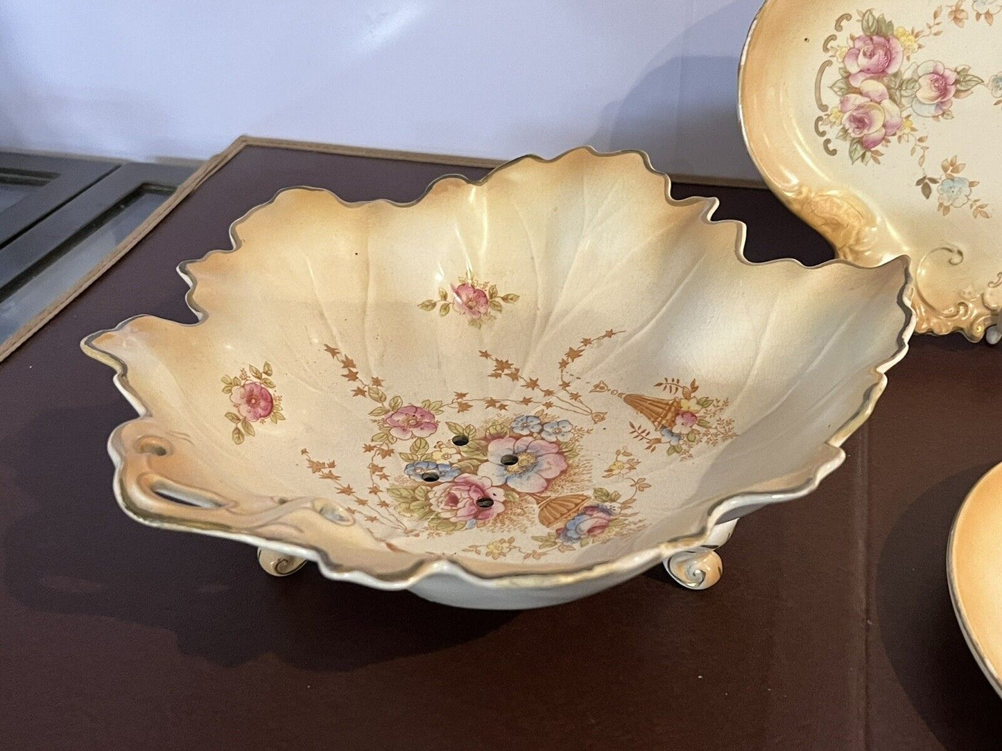 Crown Devon Fieldings Collection
