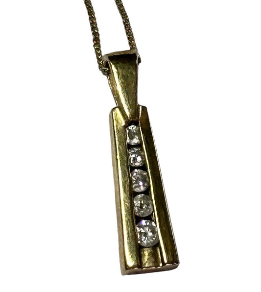 Vintage 9ct Gold 0.15ct Diamond Drop Pendant Necklace