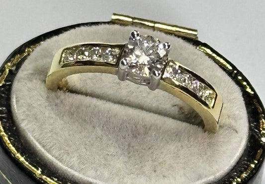 Vintage 18ct Gold 0.60ct Diamond Ring Boxed