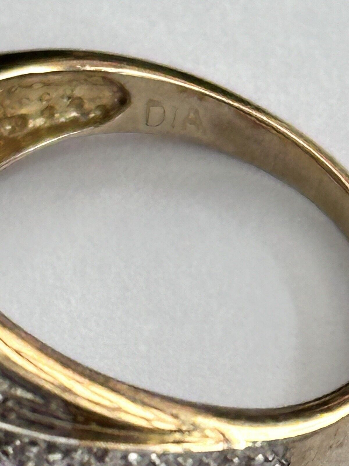 Vintage 9ct White And Yellow Gold Crossover Diamond Ring