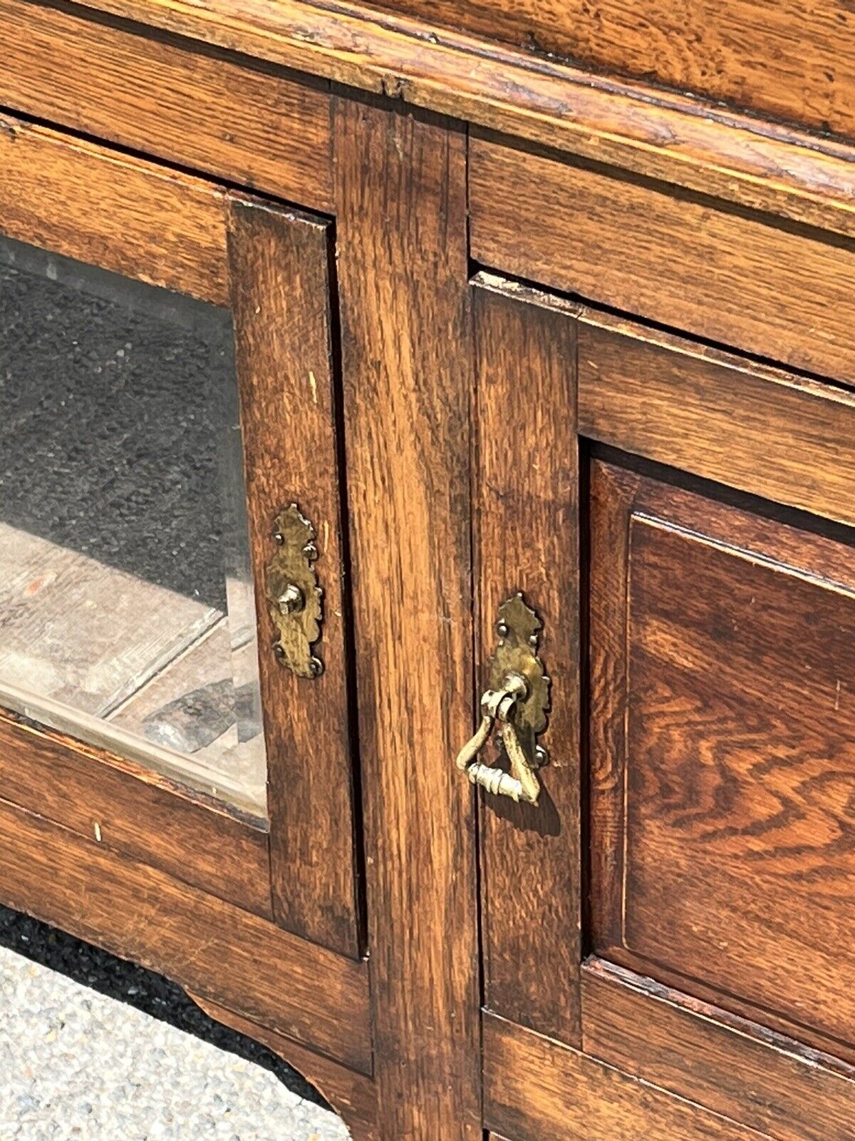 Georgian Oak Dresser, Amazing Colour, Loads Of Storage.