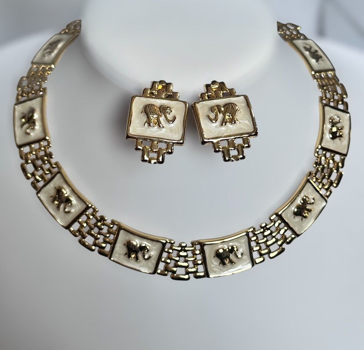 Vintage Gold Tone Enamel Elephant Necklace Clip On Earring Set