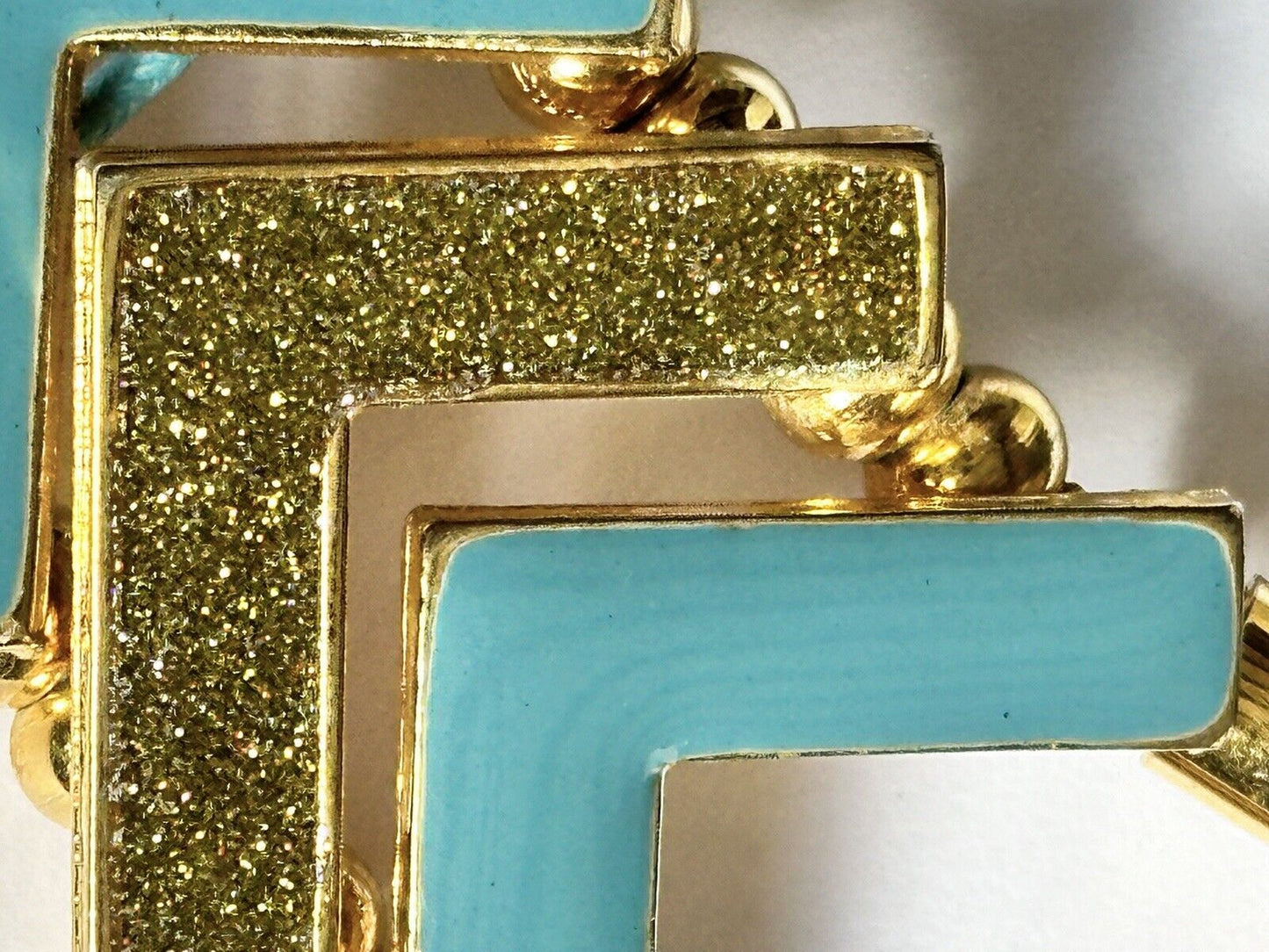 Vintage 1980s Gold Tone Turquoise Coloured Sparkles Necklace