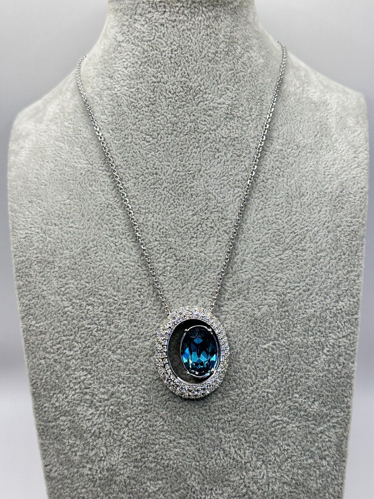 Vintage 1980s Rhodium Plated Blue Crystal Necklace New Old Stock