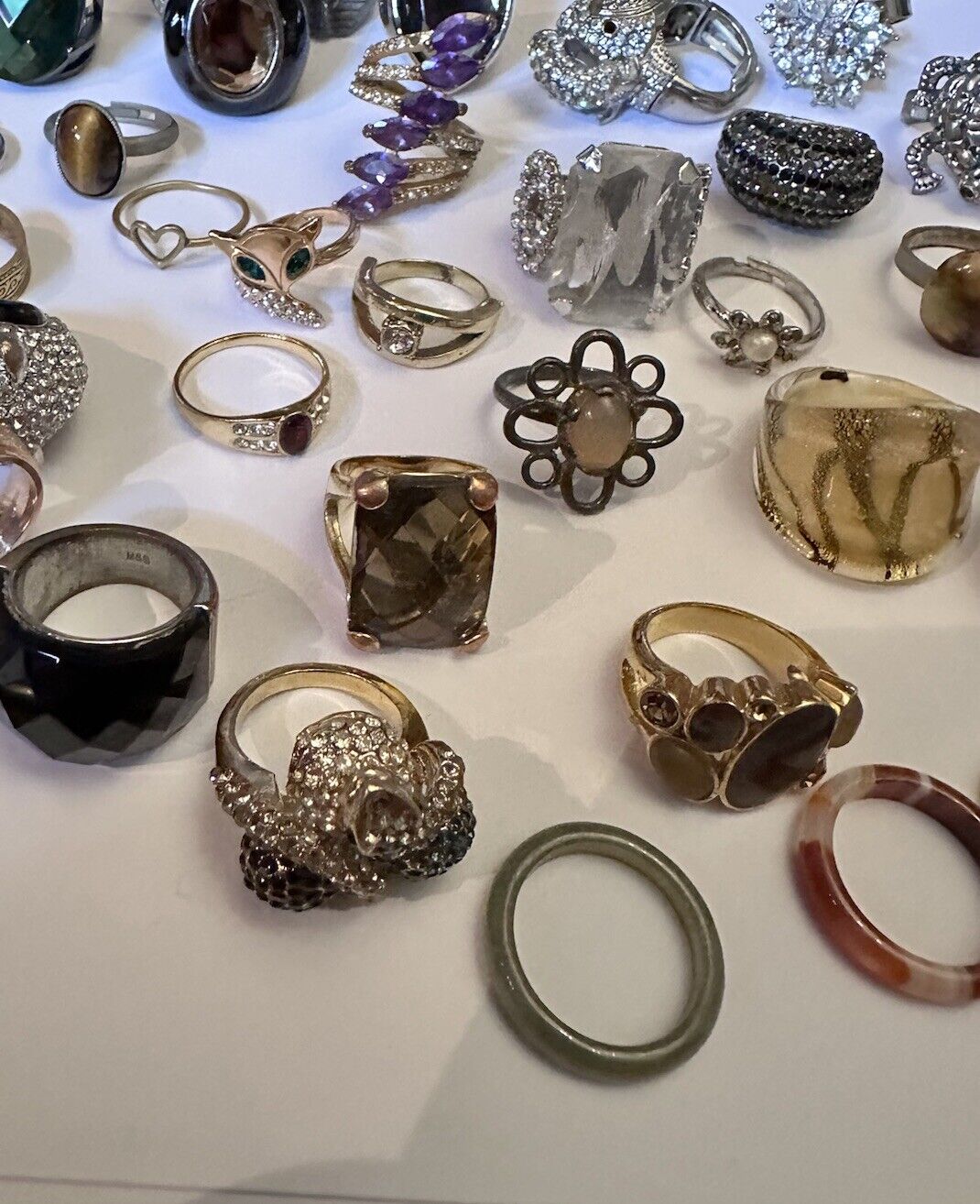 A Quantity Of Vintage Costume Novelty Rings