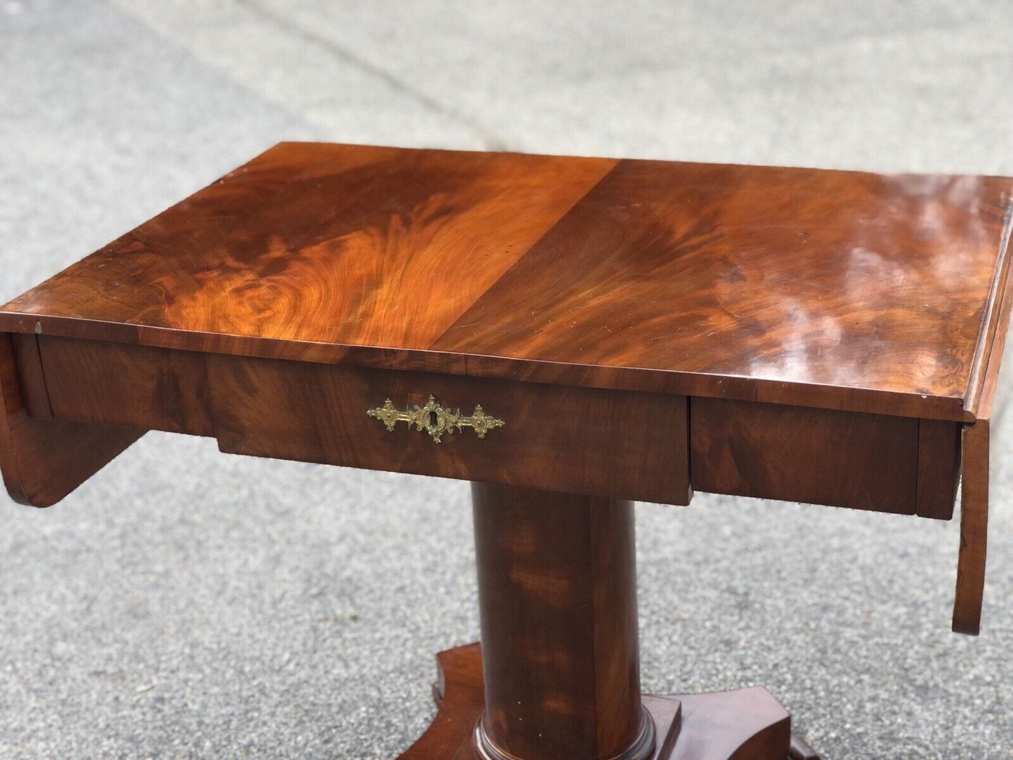 Antique Mahogany Biedermeier Sofa/Side Table. Superb Quality.