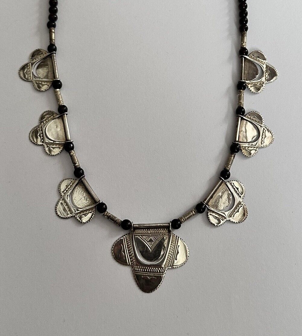 Vintage Silver 925 Detailed Beaded Necklace