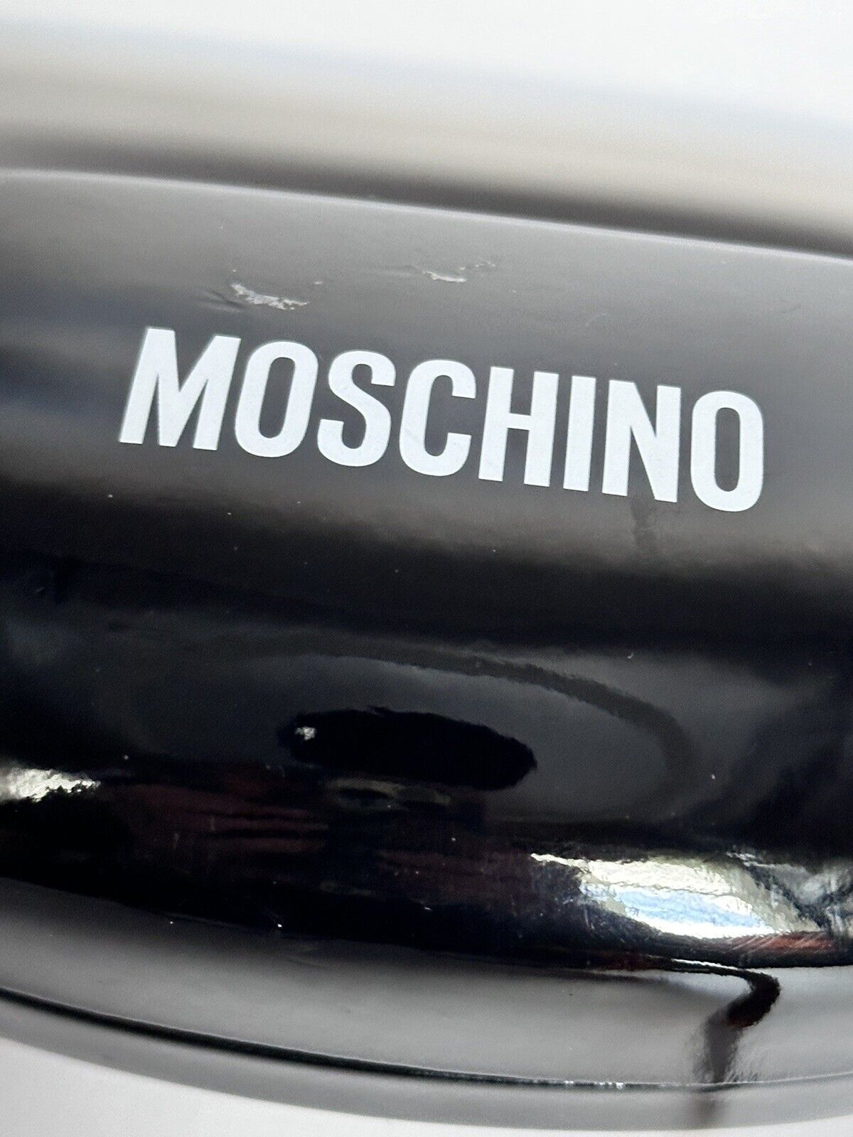 Vintage Stylish Moschino Tortoise And  Black Framed Sunglasses With Case