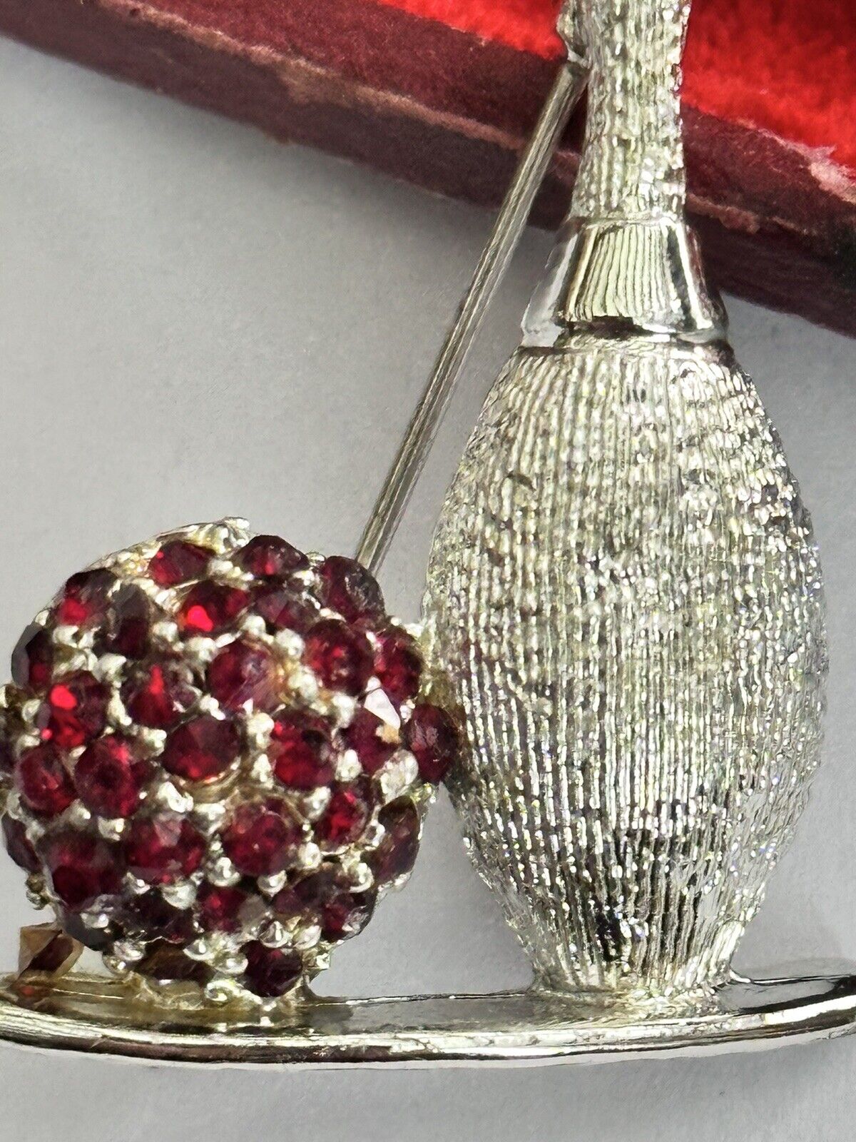 Vintage Silver Tone Red Diamanté Ten Pin Bowling Ball Brooch