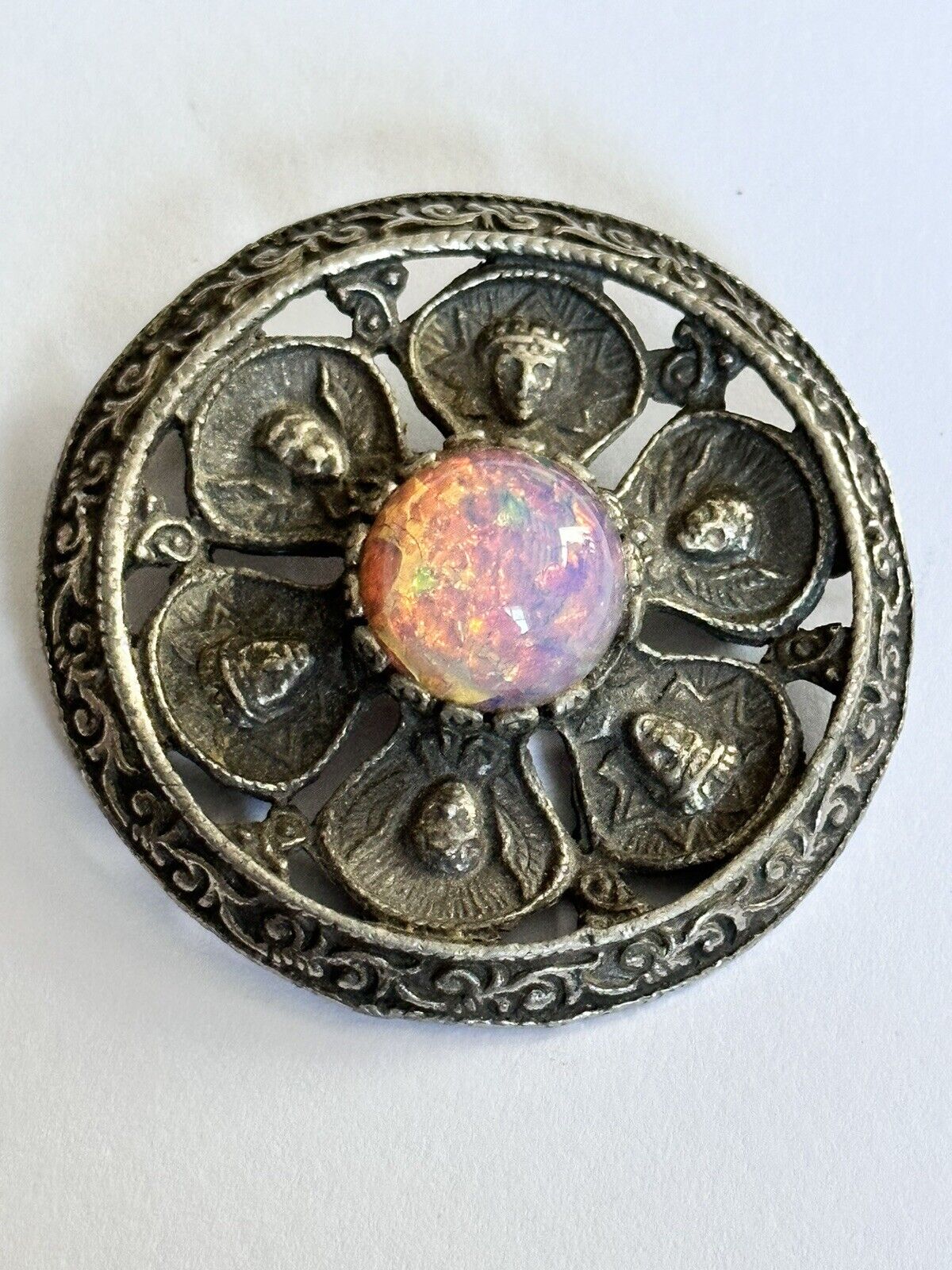 Vintage Silver Tone Heads Dragons Breath Brooch