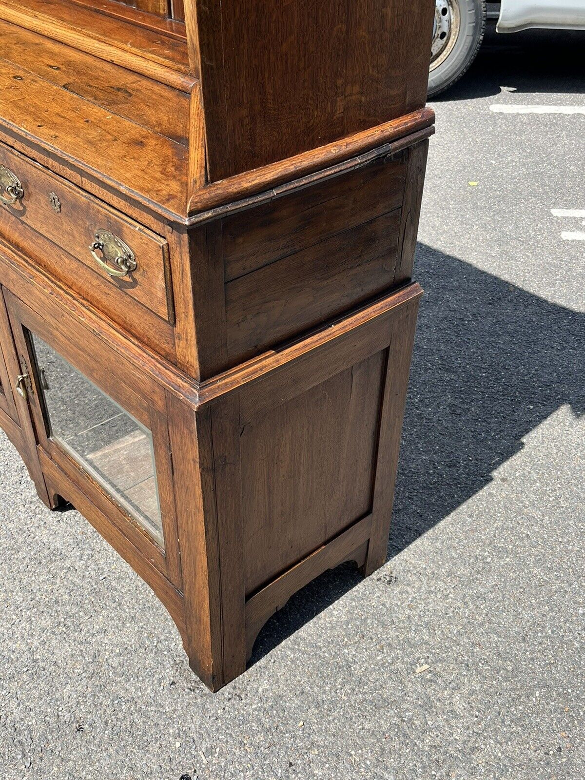 Georgian Oak Dresser, Amazing Colour, Loads Of Storage.